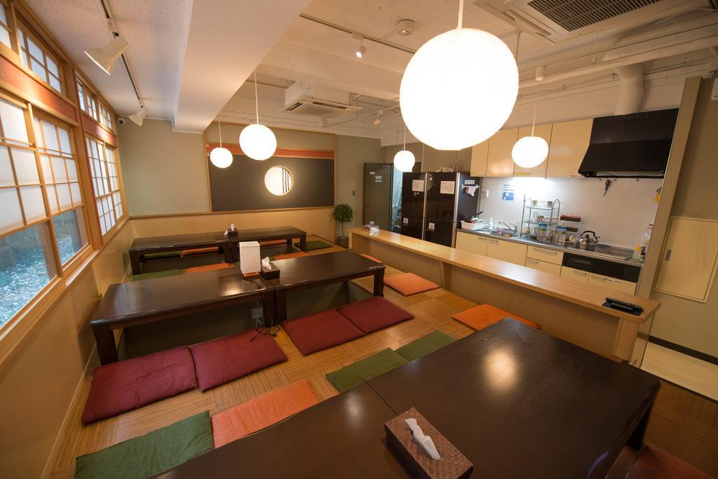 Anne Hostel Yokozuna Urayasu Екстер'єр фото
